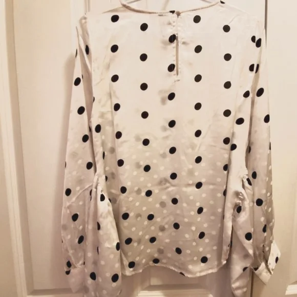 NEW - Vero Moda Polka Dot Wrap blouse - S - Picture 7 of 9